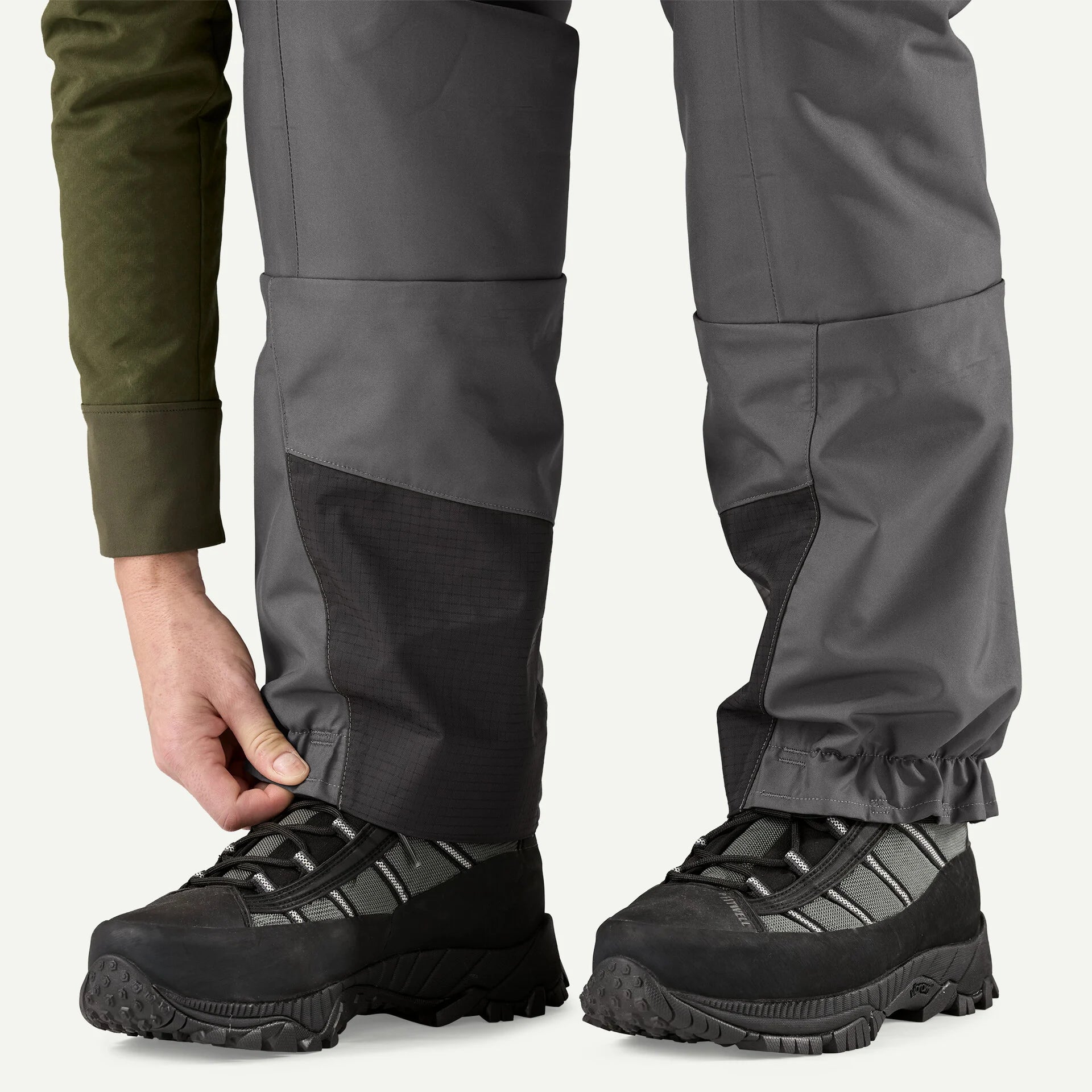 Patagonia Women's Swiftcurrent Expedition Zip-Front Waders 3
