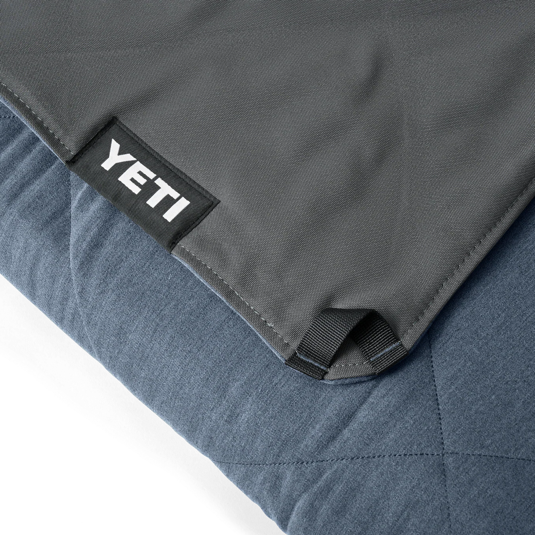 YETI Lowlands Blanket img 4